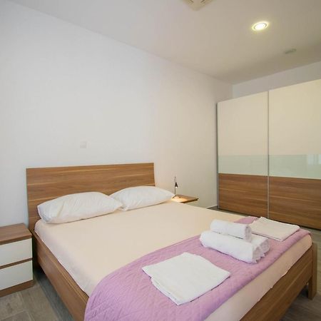 Villa Kameni Dvori Baška Voda Habitación foto